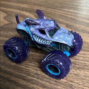 Monster Jam 1:64 Gears and Galaxies Monster Mutt die-cast